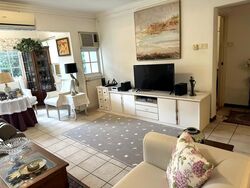 Pine Grove (D21), Condominium #551299341